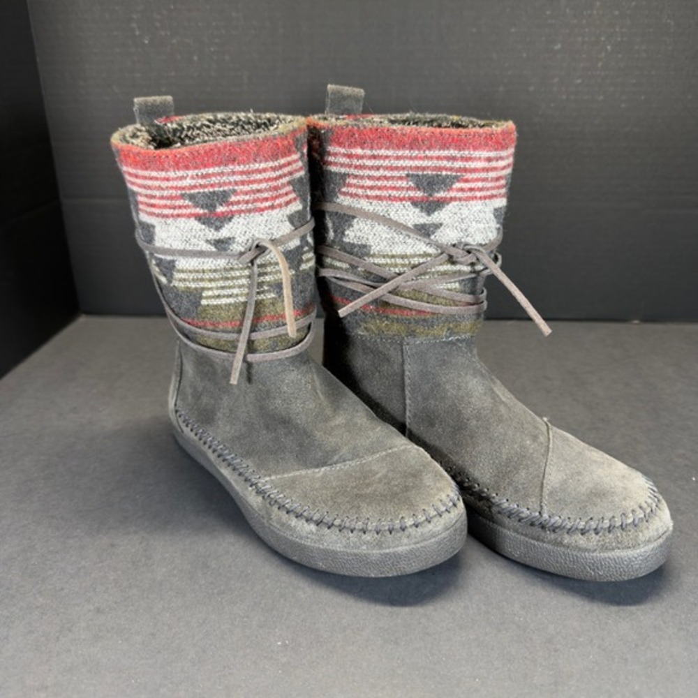 TOMS Womens 5 Nepal Moccasin Boots Gray Suede Faux Fur Aztec Cuff Mid Calf